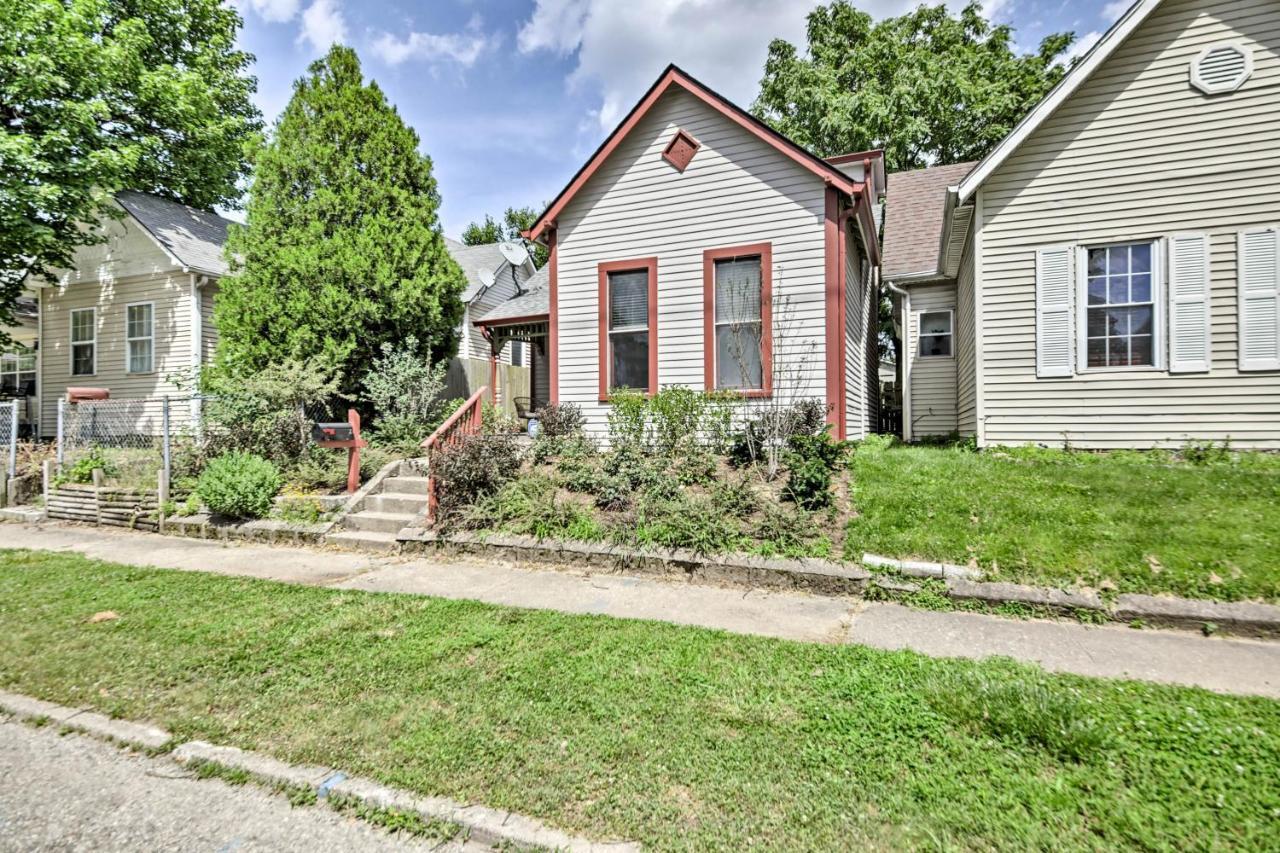 Updated Indianapolis Home, Walk To Lucas Oil! Exteriör bild